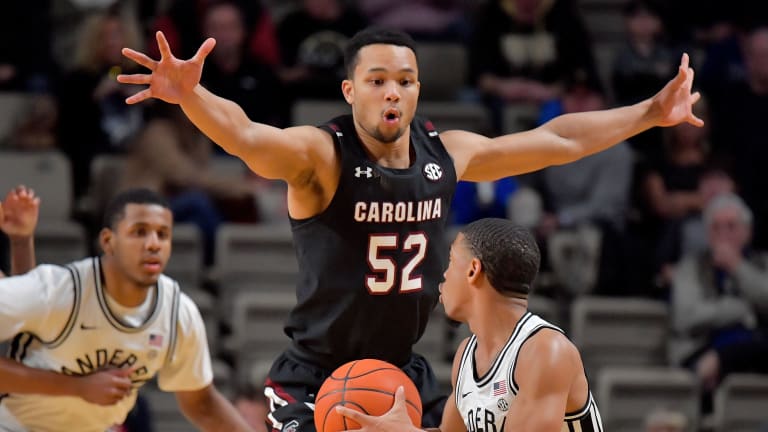 SEC Shakeup: South Carolina's Jair Bolden Plans To Transfer